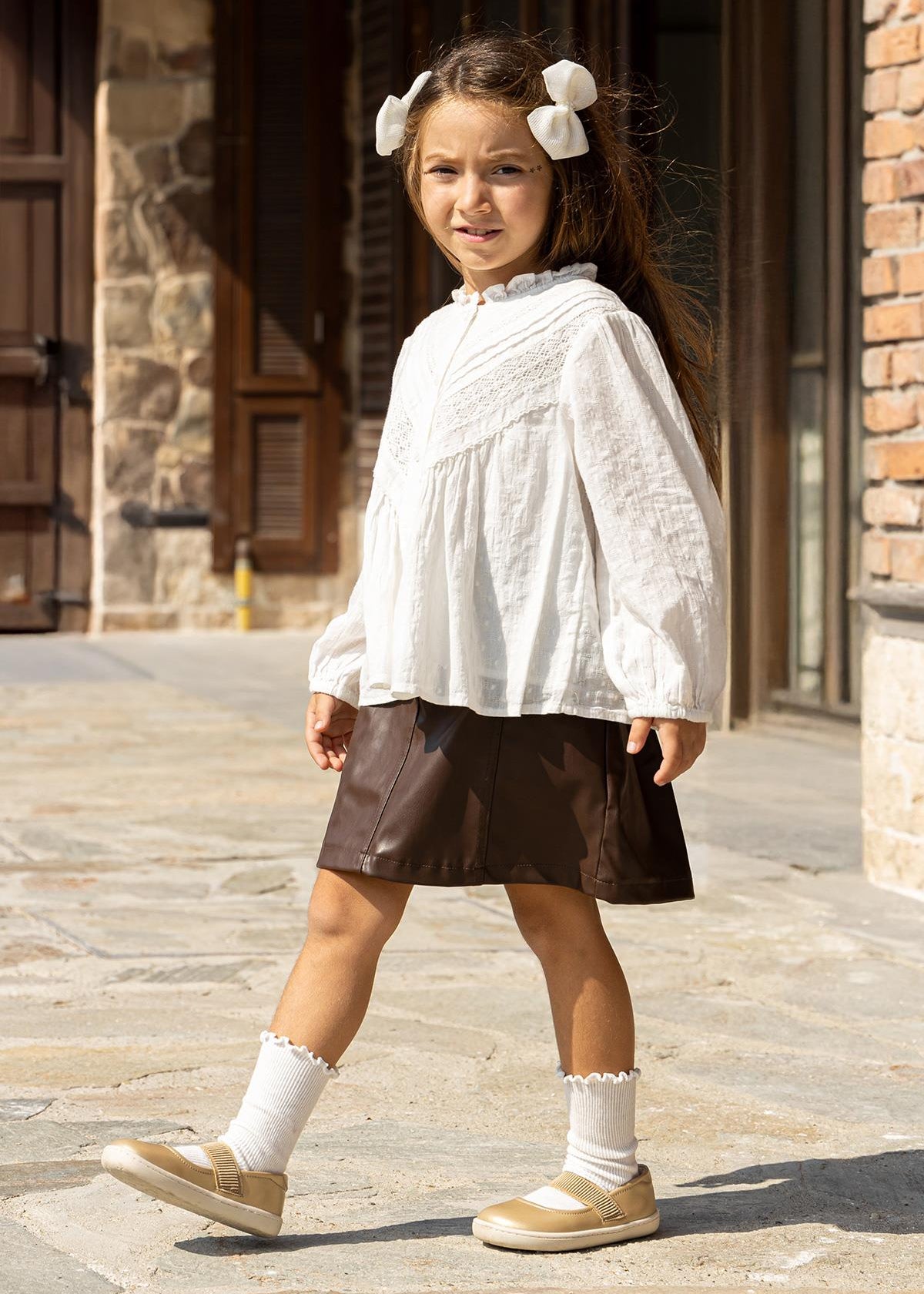 Smart Walker Mary Jane Gold Star